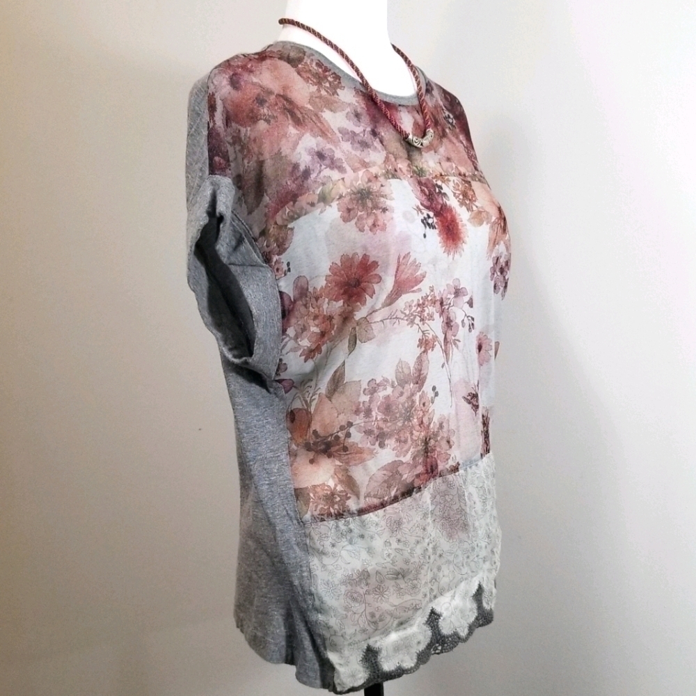 Zara W&B Floral See Through Blouse - Picture 3 of 6